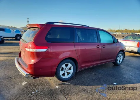 2014 Toyota Sienna Le 8-Passenger из США, поврежденный, VIN 5TDKK3DC2ES467515